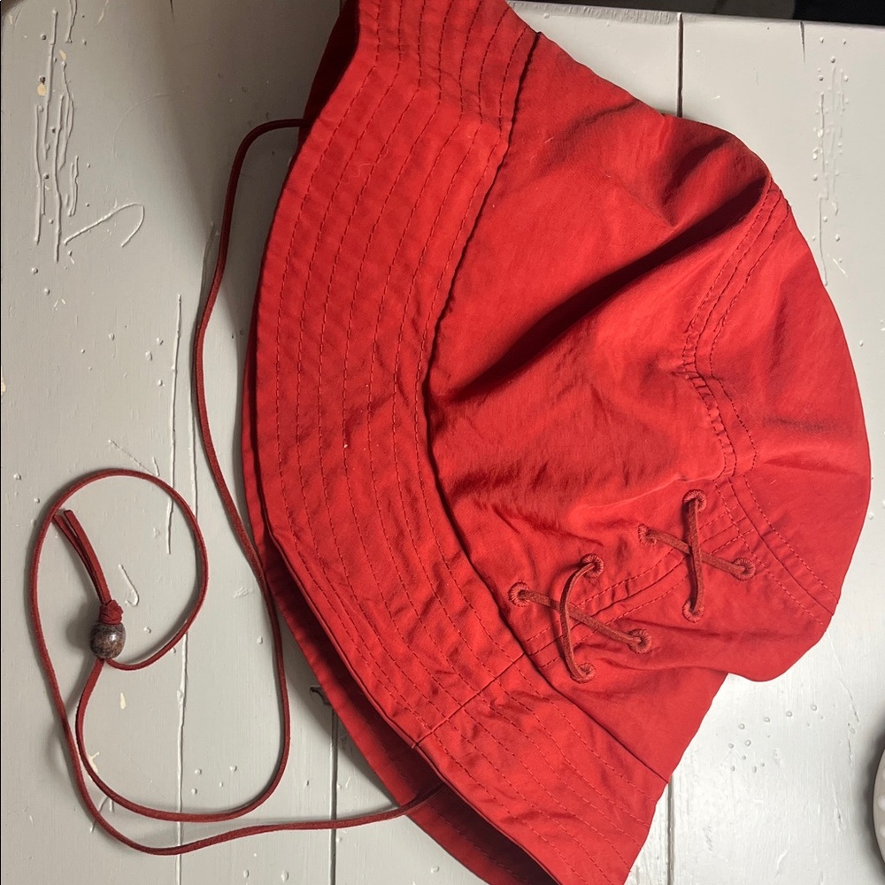 REI Crimson Bucket Hat with Adjustable Strap
